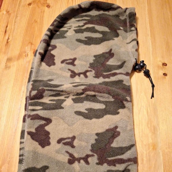 NWOT Camo-design Hood with Drawstring - Picture 1 of 3